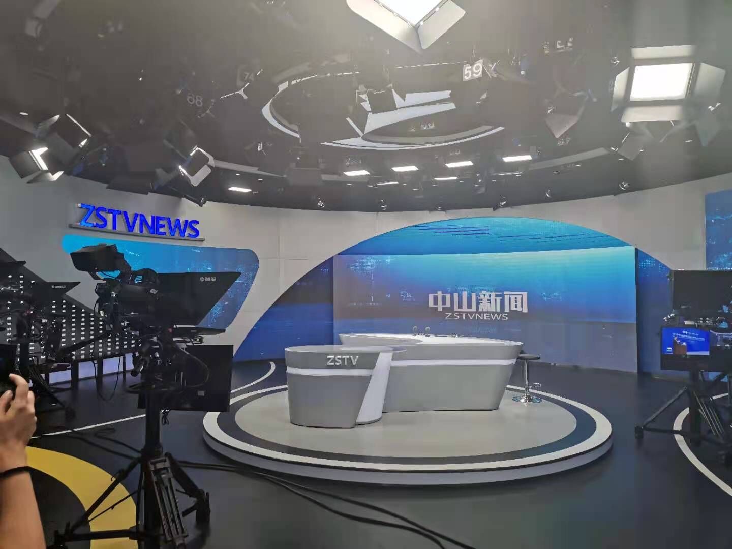 其4K视频产品及系统集成服务可满足从校园电视台到XR沉浸式演播室的全链路需求