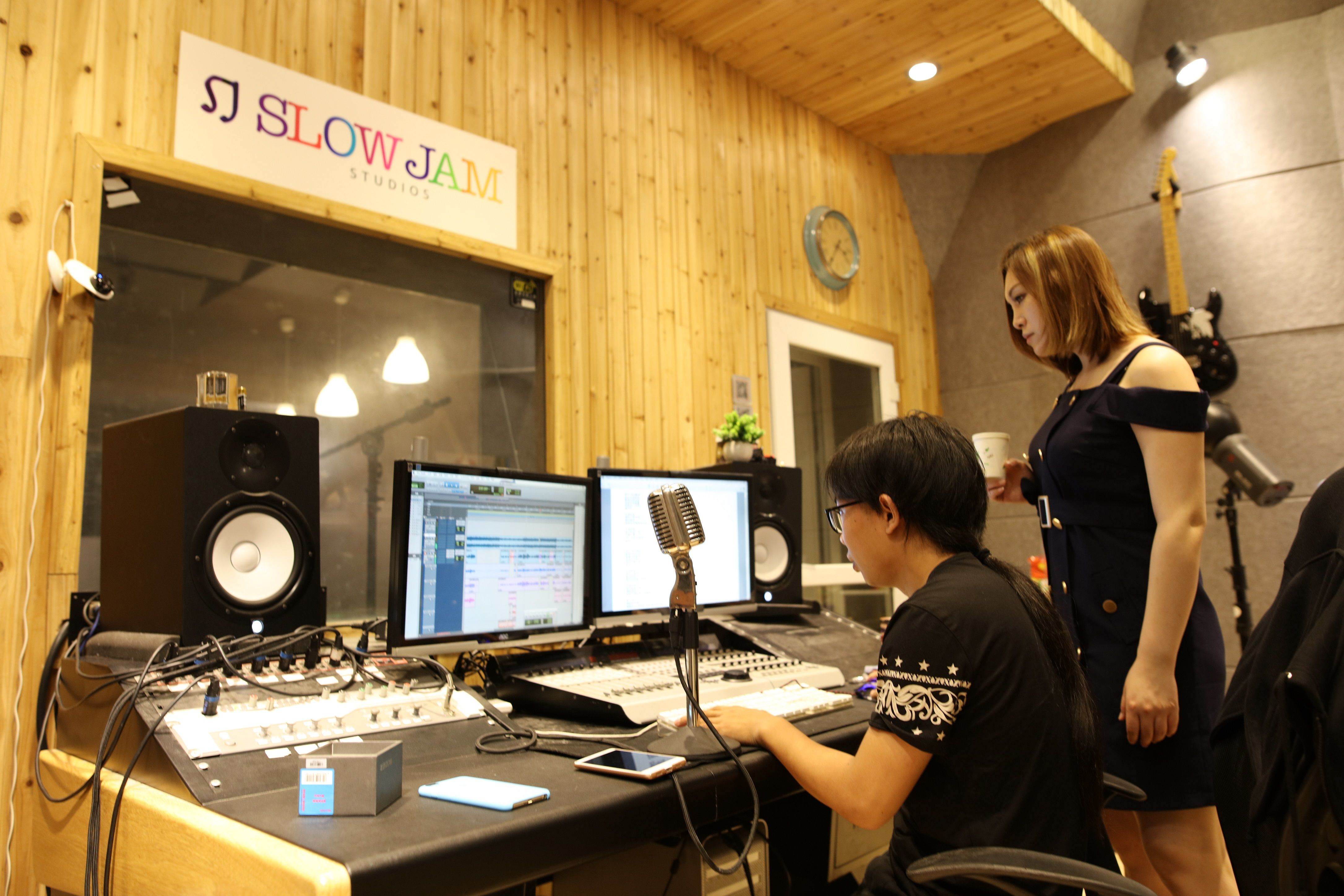 令全世界跟随她的步伐一起狂欢