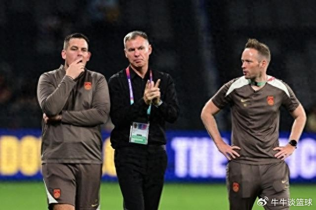 中国女足亚洲杯半决赛1-2不敌澳大利亚 战术革新