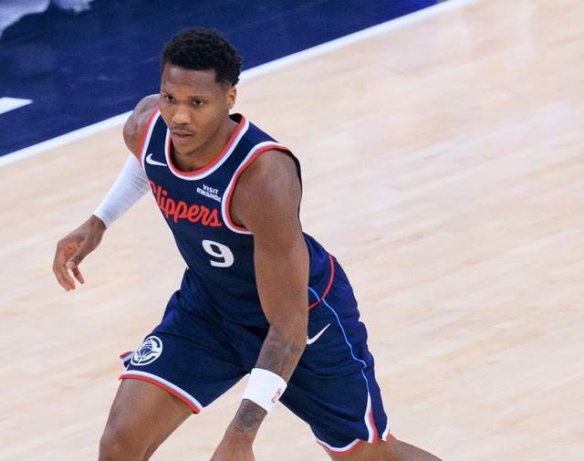 快船力克尼克斯重返西部第八 新援闪耀助球队逆