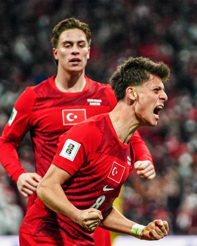 土耳其核心居莱尔临危受命 携战术革新迎战科索